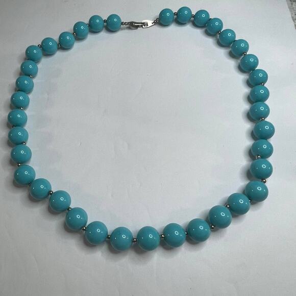 Necklace chunky beaded turquoise colored beads set in silver tone light weight - Picture 5 of 12